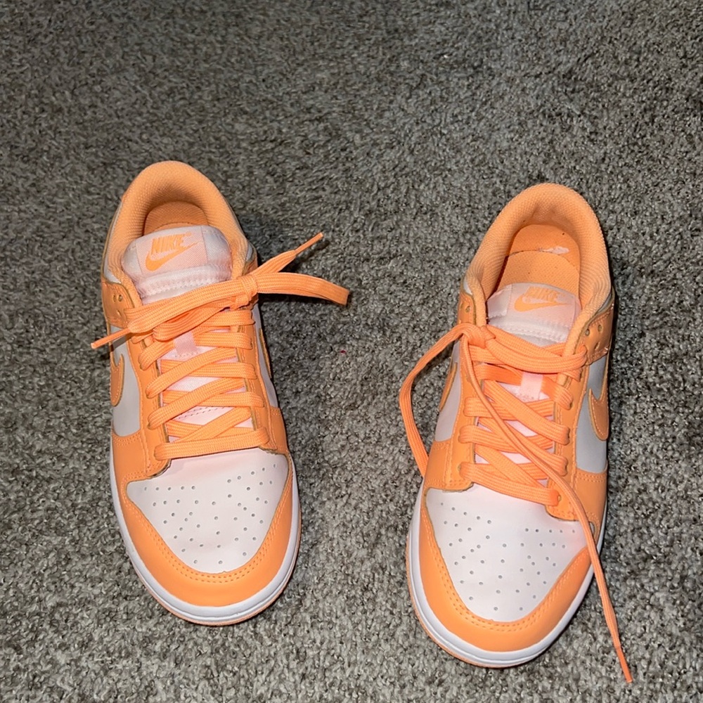 Peach Cream Dunks